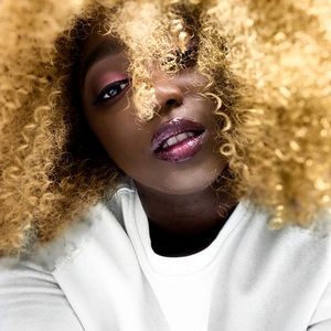 Meet your Posher, Eboni